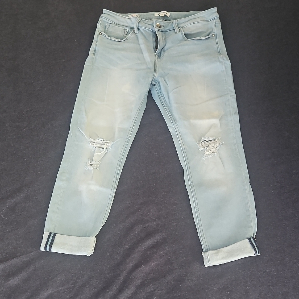 Stylish Light Blue Distressed Women Jeans